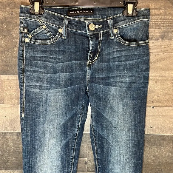 Rock & Republic Dark Blue Jeans with Jeweled Back Pockets - Picture 5 of 11